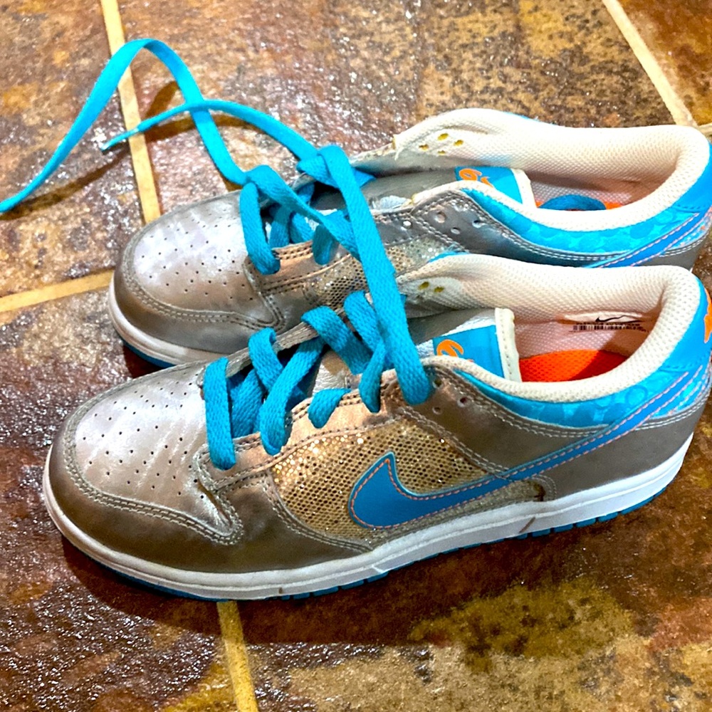Nike Sneakers